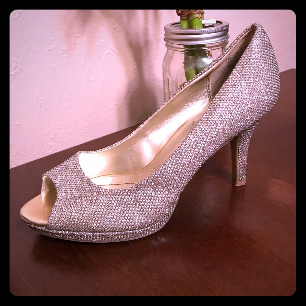 Bandolino Heels size 7m